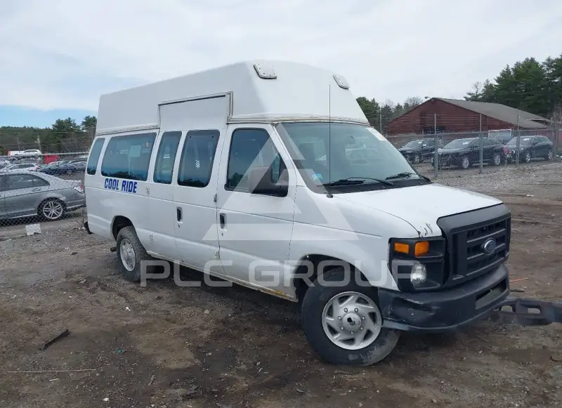 2011 Ford E-250 photo