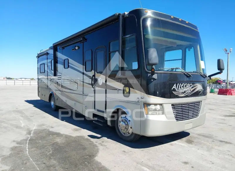 2011 Ford F-530 фото