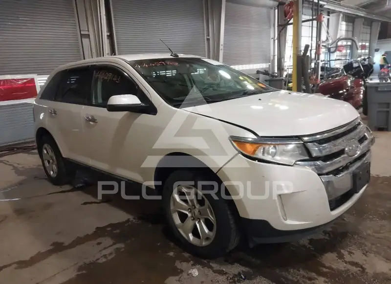 2011 Ford EDGE photo