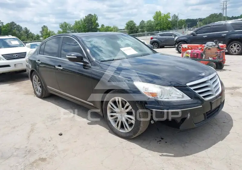 2011 Hyundai Genesis photo