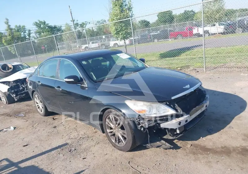 2011 Hyundai Genesis фото