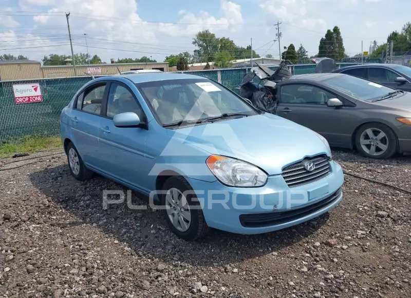 2011 Hyundai Accent фото