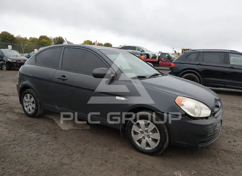 2011 Hyundai Accent photo