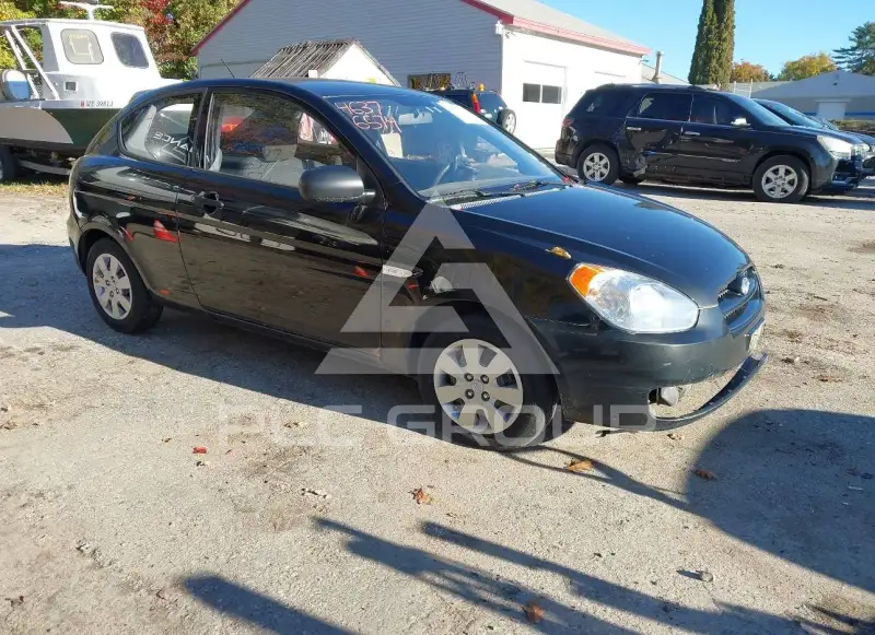 2011 Hyundai Accent фото