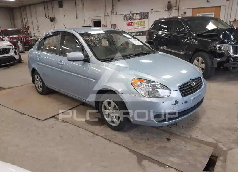 2011 Hyundai Accent фото