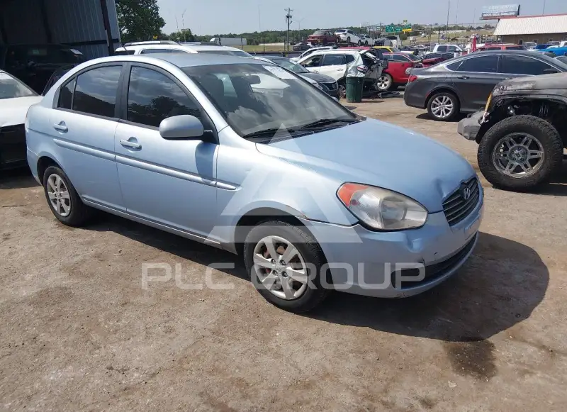 2011 Hyundai Accent фото