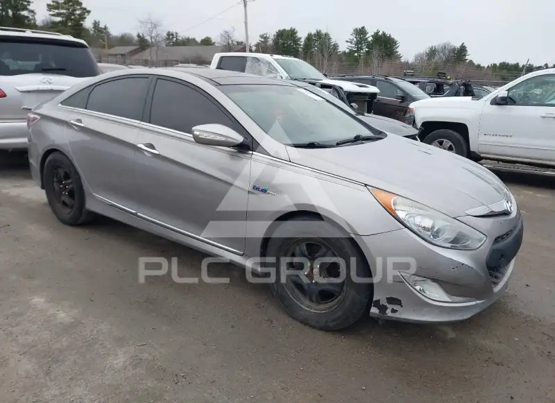 2011 Hyundai Sonata photo