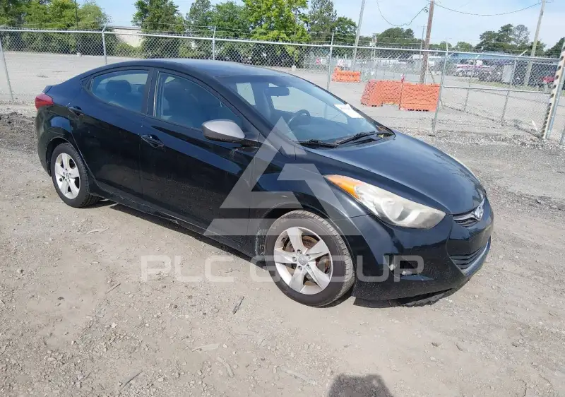 2011 Hyundai Elantra photo