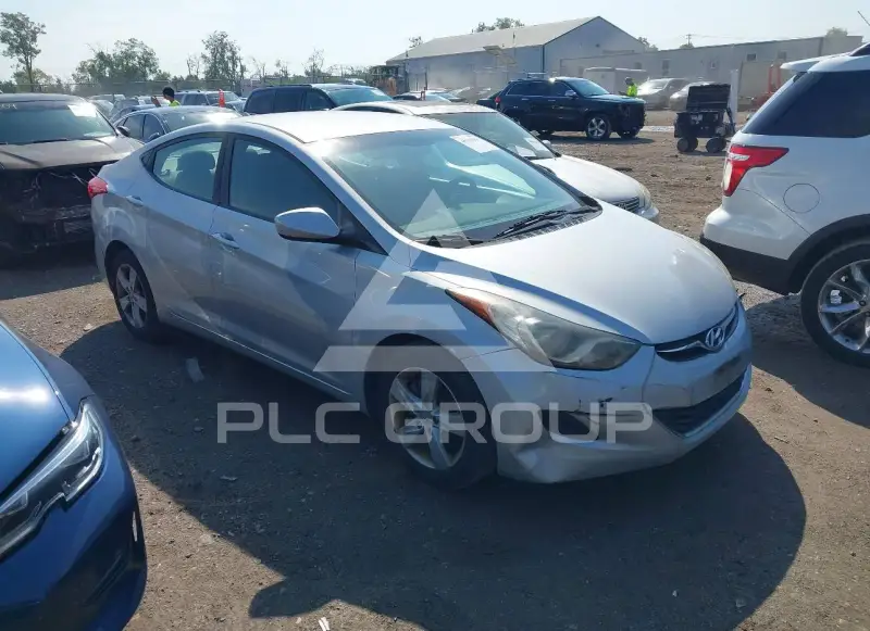2011 Hyundai Elantra photo