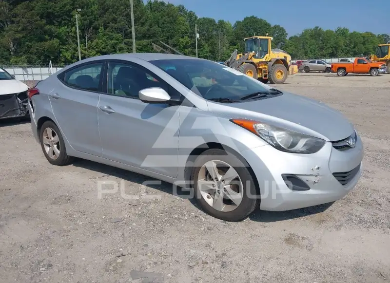 2011 Hyundai Elantra фото