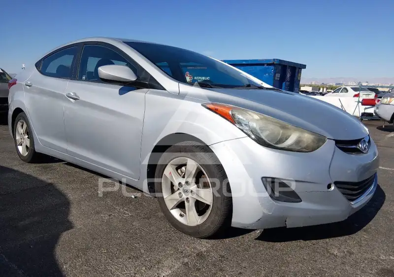 2011 Hyundai Elantra фото