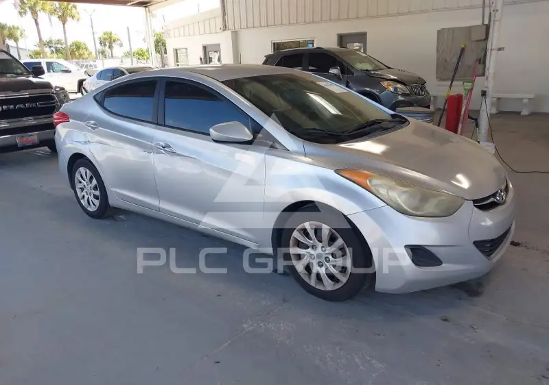2011 Hyundai Elantra фото