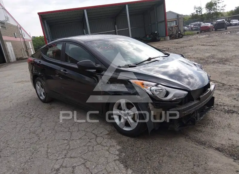 2011 Hyundai Elantra photo