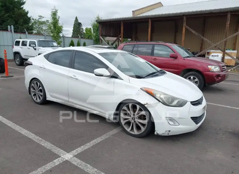 2011 Hyundai Elantra photo