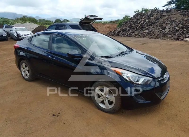 2011 Hyundai Elantra photo