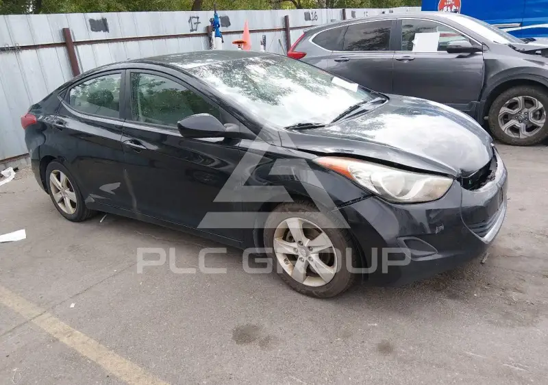 2011 Hyundai Elantra photo