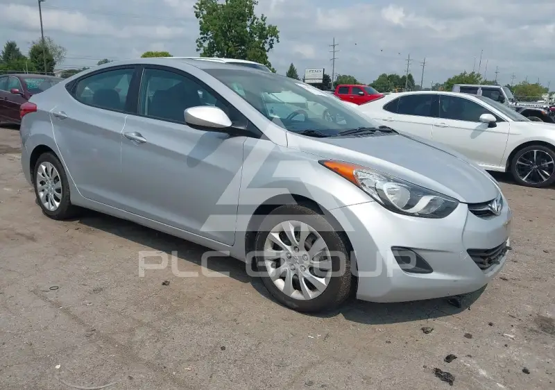 2011 Hyundai Elantra фото