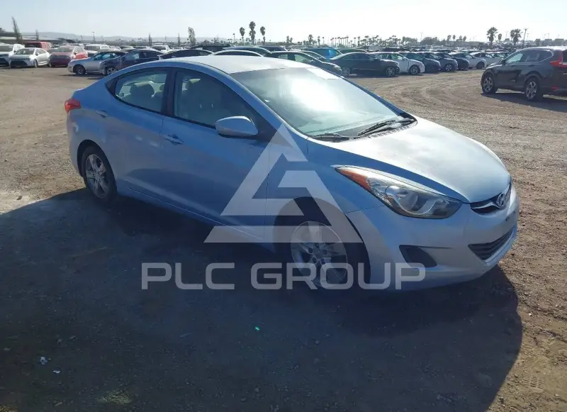 2011 Hyundai Elantra фото