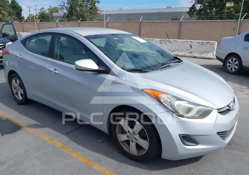 2011 Hyundai Elantra фото