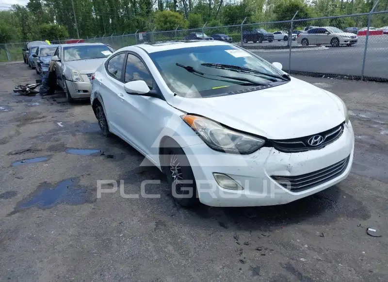 2011 Hyundai Elantra photo