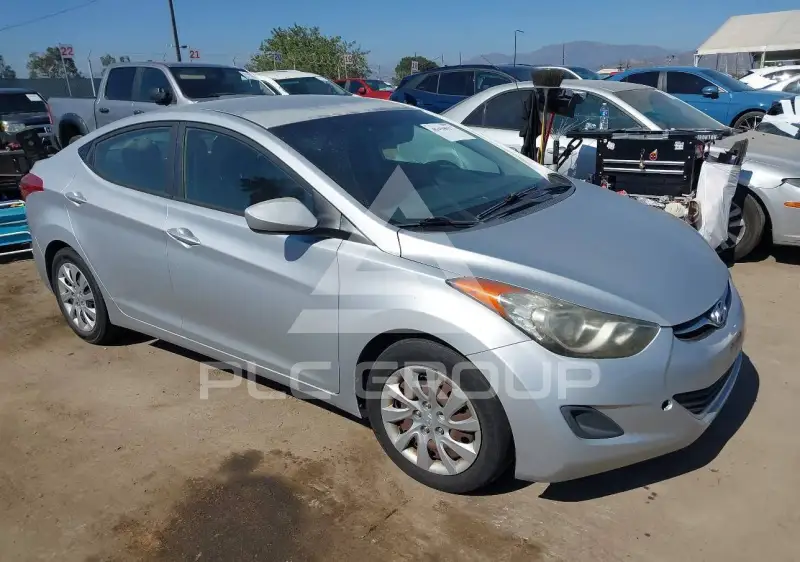 2011 Hyundai Elantra фото