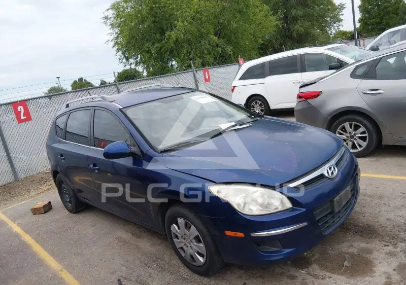 2011 Hyundai Elantra photo