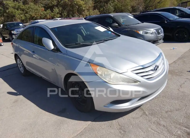 2011 Hyundai Sonata photo