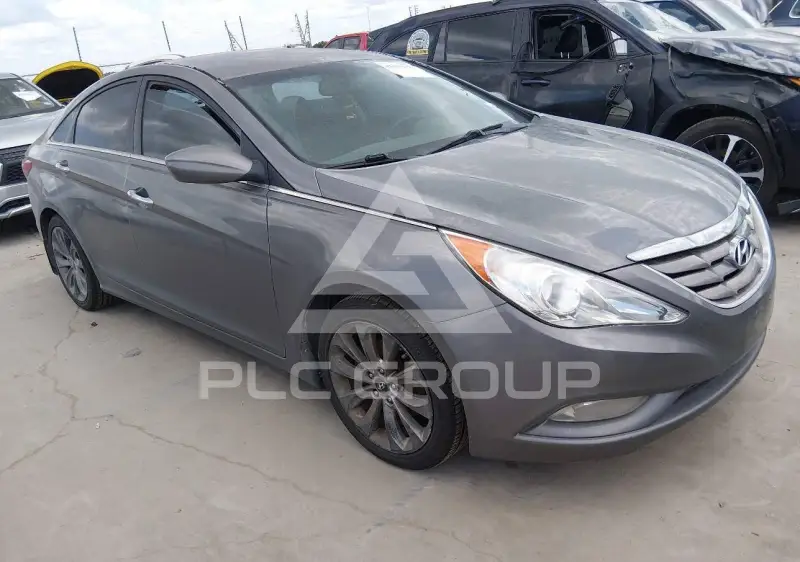 2011 Hyundai Sonata photo