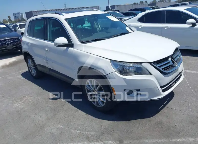 2011 Volkswagen Tiguan фото