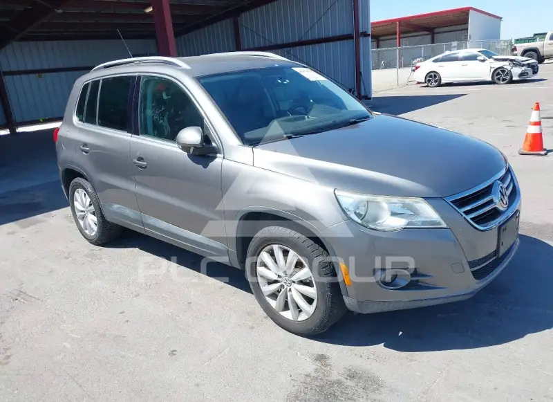 2011 Volkswagen Tiguan фото