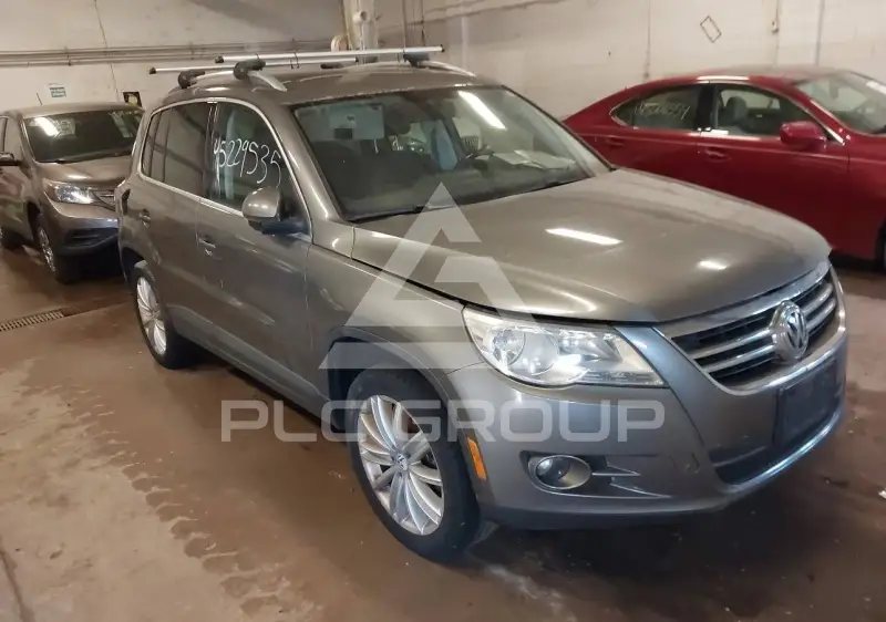2011 Volkswagen Tiguan фото