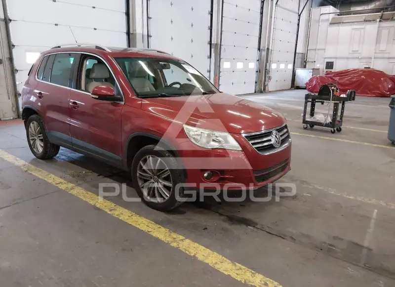 2011 Volkswagen Tiguan фото