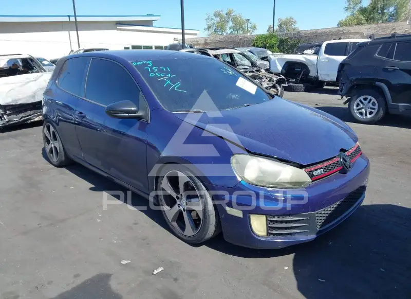 2011 Volkswagen GTI photo
