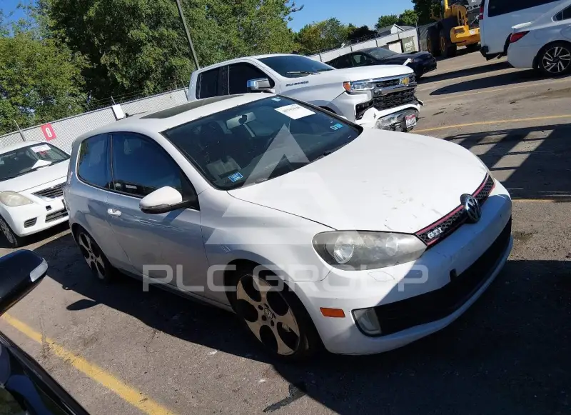 2011 Volkswagen GTI photo