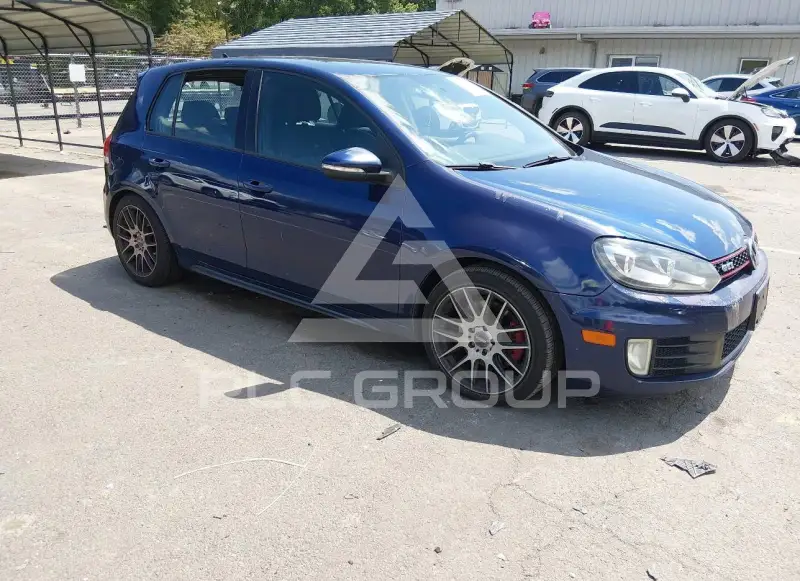 2011 Volkswagen GTI photo