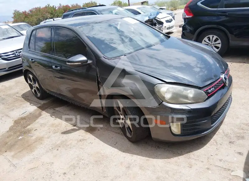 2011 Volkswagen GTI photo