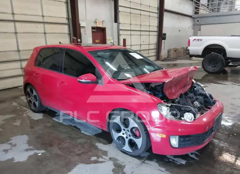 2011 Volkswagen GTI photo