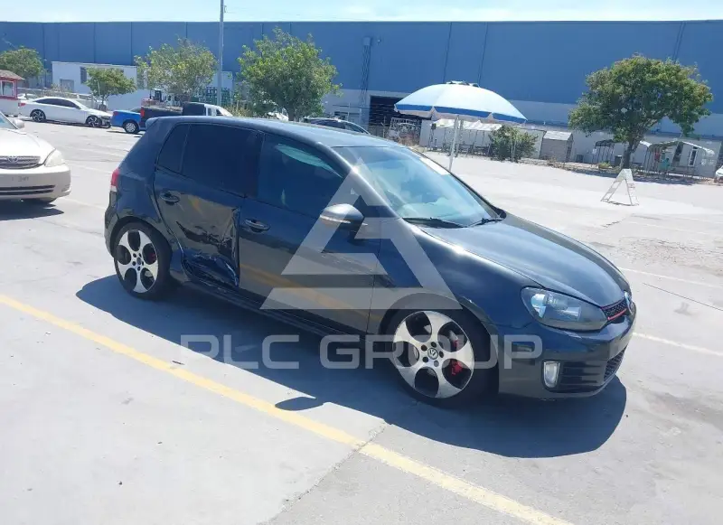 2011 Volkswagen GTI photo