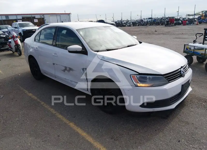 2011 Volkswagen Jetta photo