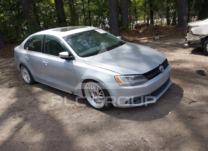 2011 Volkswagen Jetta фото