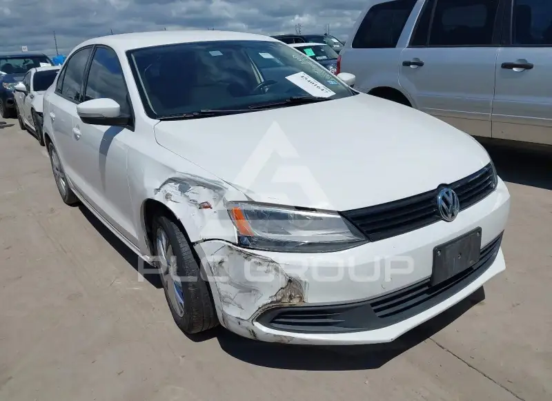 2011 Volkswagen Jetta photo