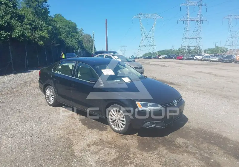 2011 Volkswagen Jetta photo