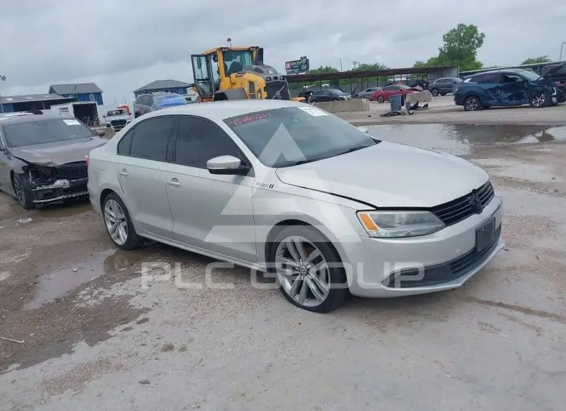 2011 Volkswagen Jetta photo