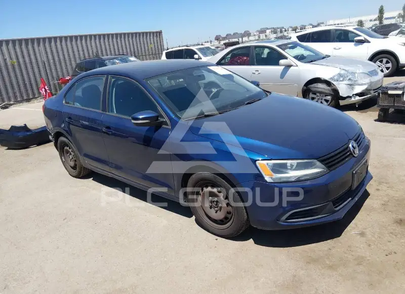 2011 Volkswagen Jetta photo