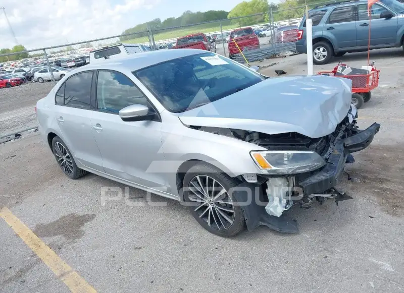 2011 Volkswagen Jetta photo