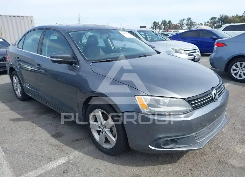2011 Volkswagen Jetta фото