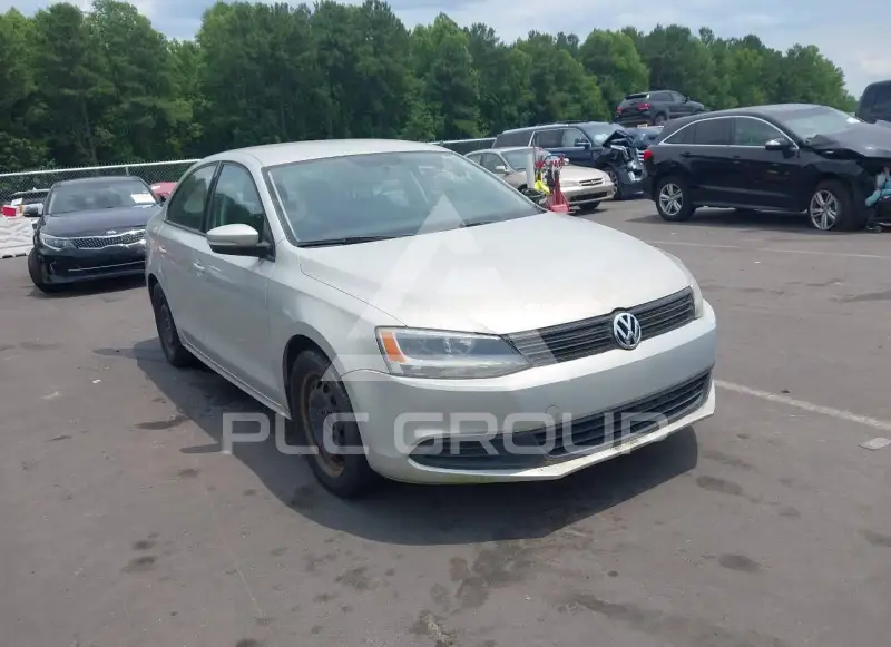2011 Volkswagen Jetta photo
