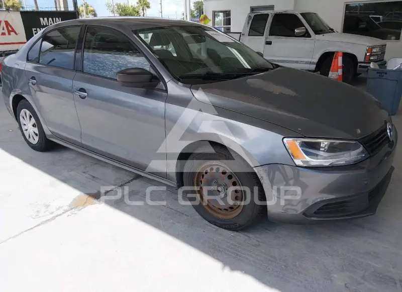 2011 Volkswagen Jetta photo