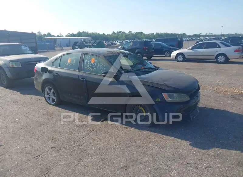 2011 Volkswagen Jetta photo