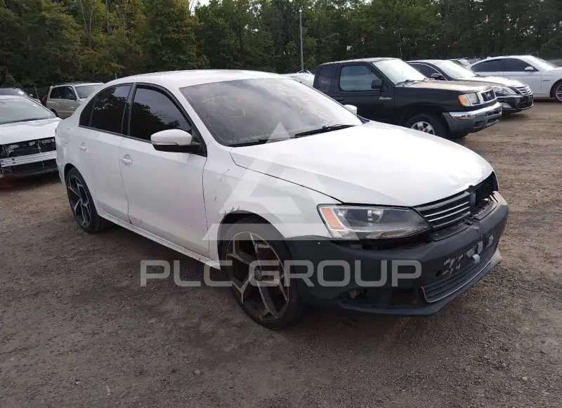 2011 Volkswagen Jetta photo